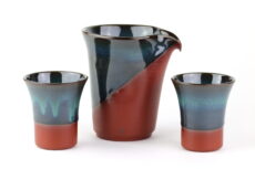 Sake-Set Mumyoui Yaki-Keramik (glasiert)